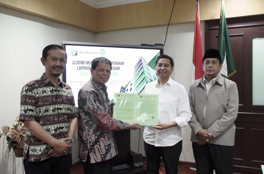 UIN Alauddin Makassar Raih Opini WTP, KAP Serahkan Laporan Hasil Audit Keuangan TA 2025